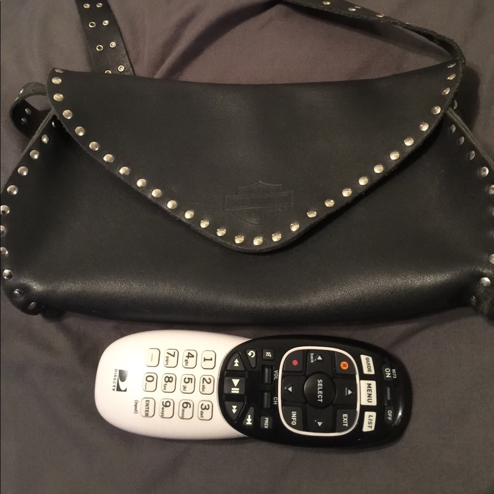 Harley Davidson studded purse - Picture 6 of 10